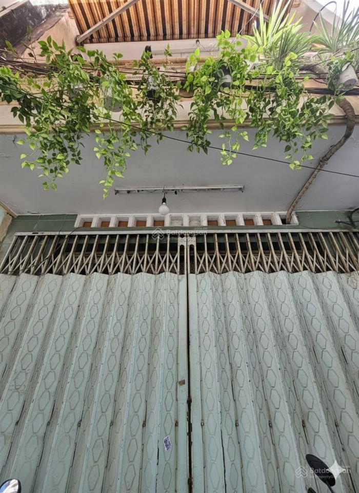 Bán nhà 3 tầng ngang 4m  q1  hẻm ba gác thông  5m ra hxh  20m ra mặt tiền  nhỉnh 4 tỷ