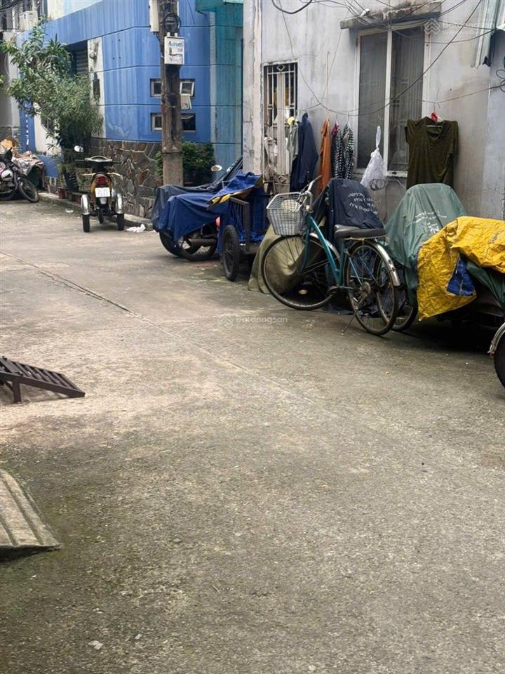 Bán nhà 3 tầng ngang 4m  q1  hẻm ba gác thông  5m ra hxh  20m ra mặt tiền  nhỉnh 4 tỷ