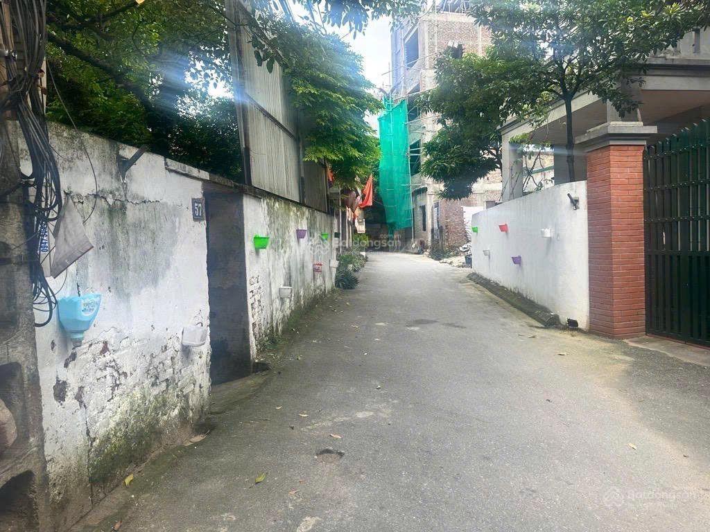 Bán nhà giá rẻ, 60 m2, giá nhỉnh 3 tỷ có 1 không 2, ô tô vào tận nhà, trâu quỳ, gia lâm