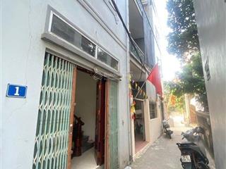 Chỉ 4.2 tỷ sở hữu căn nhà 3 tầng 3 ngủ dân mới xây kiên cố , gần chợ, trường cấp 1, 2 cổ bi gia lâm