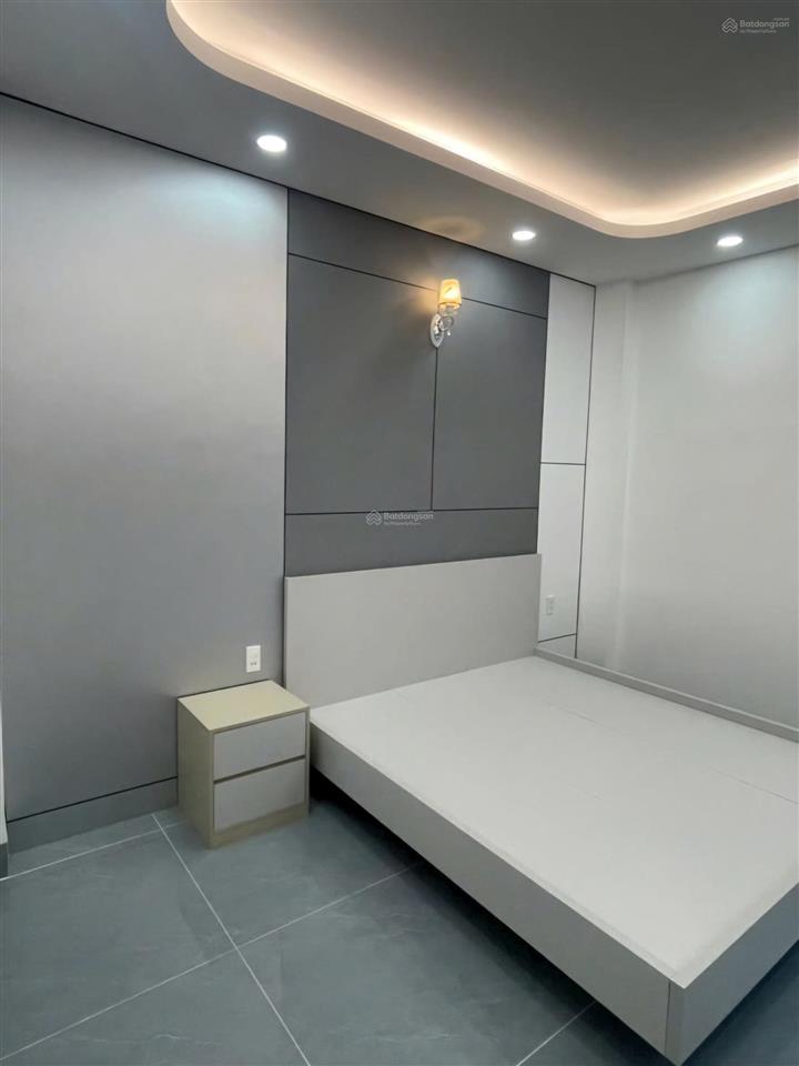 Bán gấp nr mặt tiền 5,5m, 4pn, 5wc, 74m2 tại bình thành, bình tân, 7,6 tỷ