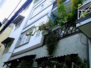 Bán nhà đẹp  nguyễn đình chính gần mt  kề huỳnh văn bánh  33m2  4 tầng  chỉ nhỉnh 7 tỉ hơn tl