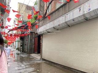 Ngọc thuỵ vịtrí đẹp. nhà cũ thích hợp làm văn phòng, building, biệt thự