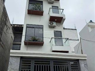 Nhà đẹp 3 tầng hxh lê văn việt quận 9 ngay ngã 3 mỹ thành