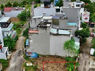 Bán đất đường trường lưu lô góc 2 mặt tiền,dt 81,3m2 nở hâu tài lộc giá chỉ 4ti500tr