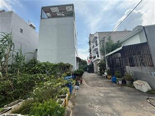 Bán đất đường lã xuân oai, long trường đường xe hơi nở hậu đẹp (6.8/8x13=103m giá 5tỷ)