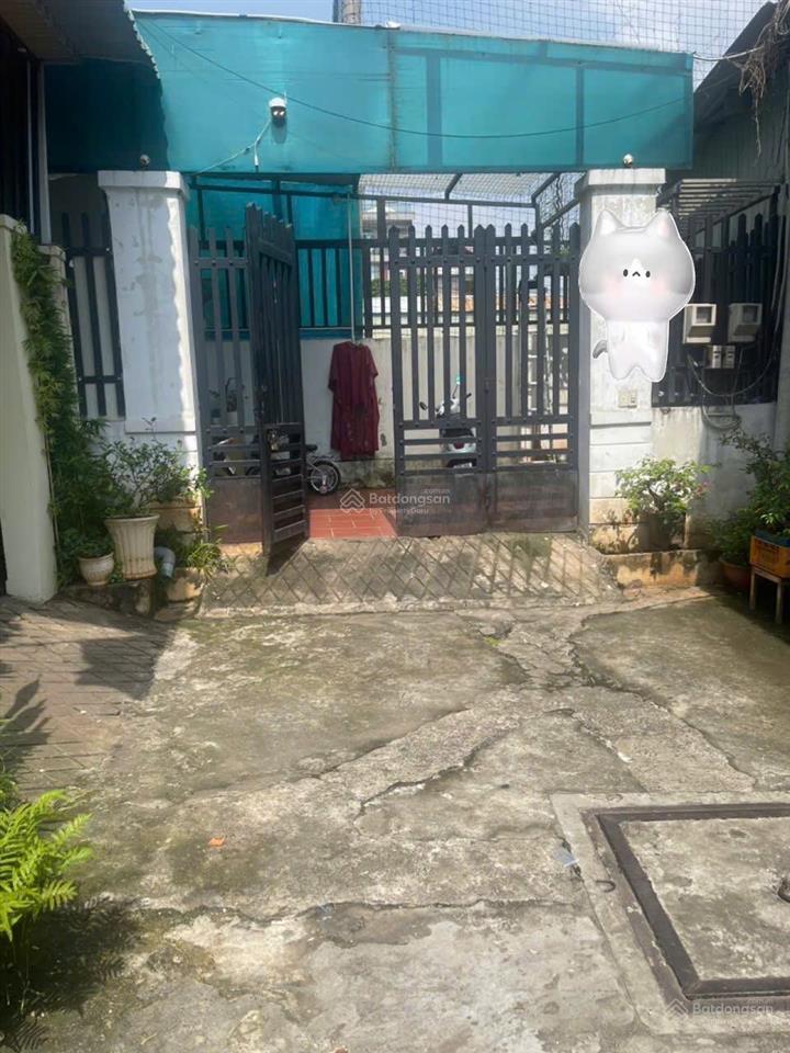 Nhà đường 185 82m2 2 tầng 6.6ty phước long b 4x20,5m 2pn 2wc phòng thờ,pk,bếp,sân để xe ,ban công.