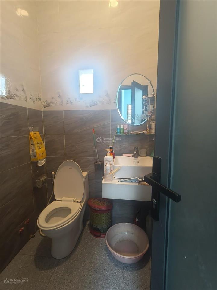 Nhà p.phước bình 2 tầng 42,5m2(5x8.5) giá 4,5ty sát global city liên phường đỗ xuân hợp,nhà mới shr