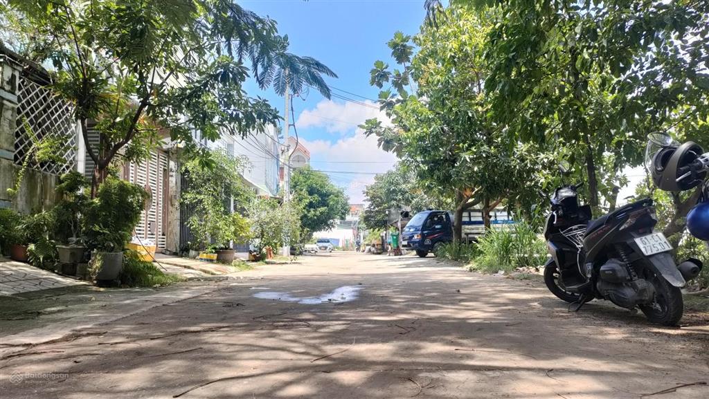 Nhà lô góc 2mt 81m 2 tầng 5tỷ7(6.5x14) đường số 2 tăng nhơn phú b shr thương lượng gần lê văn việt