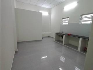 Chính chủ cần tiền bán nhả cấp 4 (4x14) ngay khu vực chợ nhị xuân hóc môn giá 385 triệu.