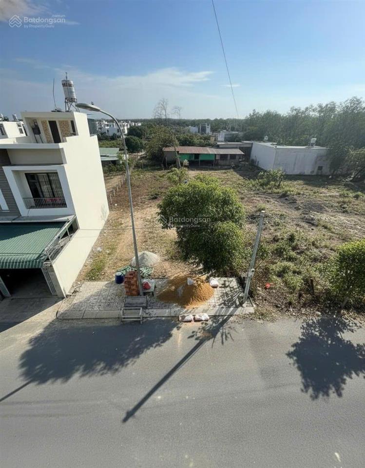 Cần bán nhanh lô đất 5x25 full thổ mặt tiền đường nhựa 6m ngay bệnh viện đa khoa củ chi giá 1tỷ4 tl