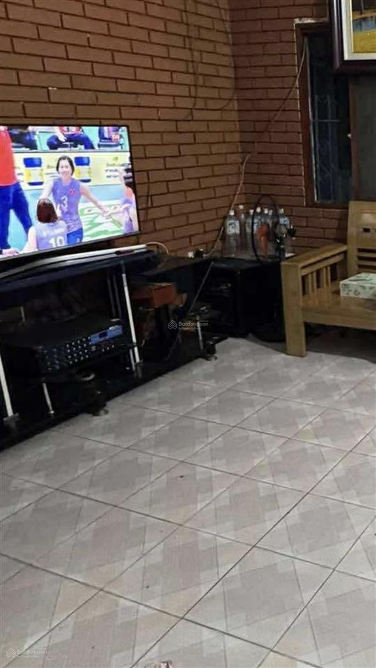 16 tỷ nhà tô ngọc vân ngõ nông, bán đất tặng nhà 2tầng  nhà ô tô đỗ cổng  dt 45m2*2t mt 6.5m 16tỷ