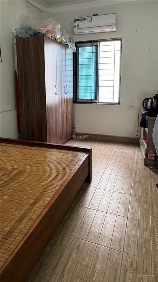 16 tỷ nhà tô ngọc vân ngõ nông, bán đất tặng nhà 2tầng  nhà ô tô đỗ cổng  dt 45m2*2t mt 6.5m 16tỷ