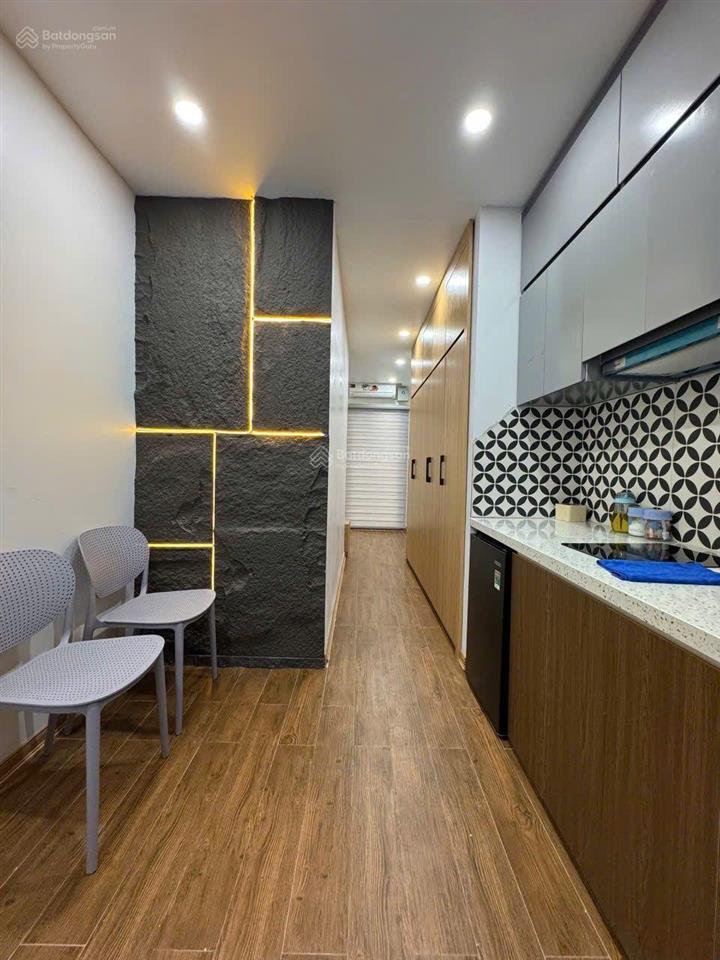 Bán nhà gara ô tô  kinh doanh  8 tầng thang máy  18 căn hộ apartment
