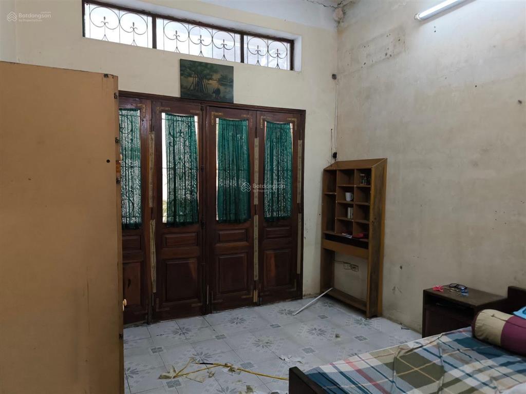 Bán nhà siêu phẩm hiếm gặplô đấtxd ccmini đỉnhvị trí kim cương hàng xóm royallô tô 7c vào nhà