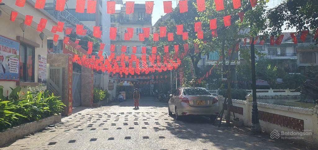 Bán nhà mảnh đất đẹp cách ô tô chỉ 30m  gần hồ  xây ccmn đỉnh