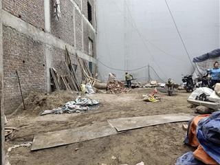 Bán đất diện tích lớn,mặt tiền rộnglô góc 2 mặt ngõ thoáng vĩnh viễnngõ to hơn phố2 xe tải tránh