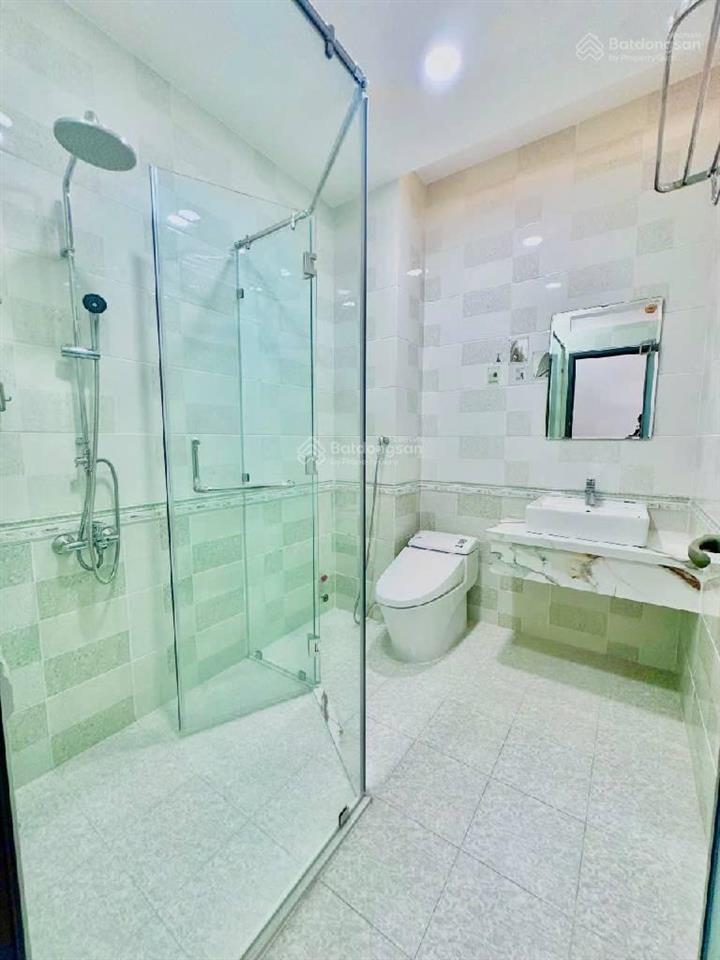 Nhà 4 tầng đẹp hẻm xe hơi ngã tư bốn xã.bình tân, tặng full nội thất cho khách thiện chí,nhỉnh 6tỷ