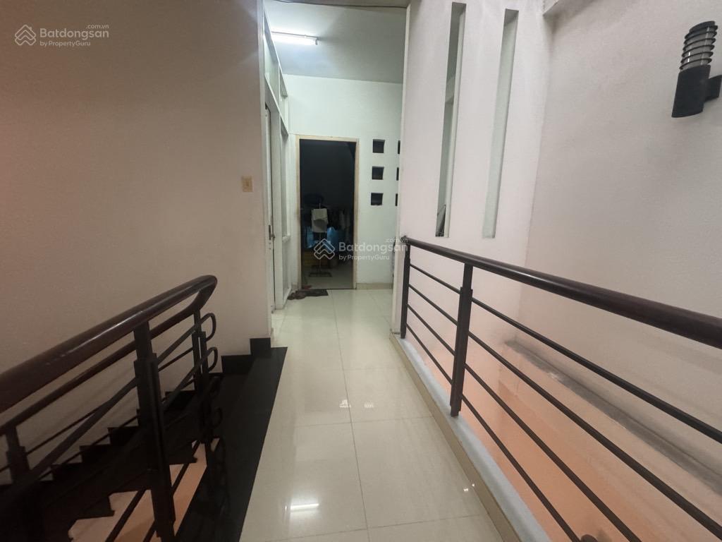 Gấp! chủ giảm mạnh chỉ còn 13.x tỷ trung tâm tân phú ngang 5.5m,90m2(5.5 x 17), nở hậu, 5pn