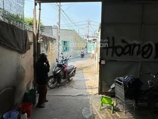 Ngộp bank, bán gấp nhà cấp 4 trên 163 m2 đất ở đô thị, bà điểm