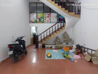 Mặt phố vân nội, chủ nhờ bán nhà, 65m2, mt5m, 4t, 4n, 1 gác xép, 12, x... tỷ, đông anh.