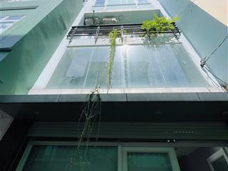 Bán nhà kỳ đồng quận 3, 5 tầng, ngang 4m5, 3pn/3wc, giá chỉ 6.5 tỷ