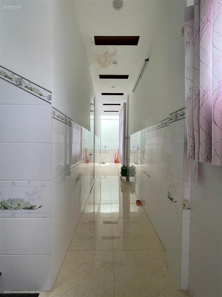 Bán nhà đẹp 3tầngdt86m24pnôtô 6mgần 2/4vĩnh hoànha trangchỉ 4 ty5