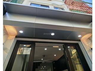 Bán nhà 5 tầng, view hồ, nở hậu, ô tô đỗ cửa