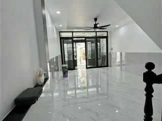 Cô chú bán nhà về quê đường bùi thị xuân tân bình shr
