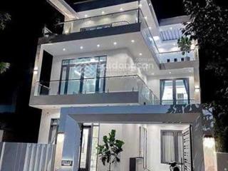 Nhà đẹp chính chủ, đ. nguyễn hữu thọ, p. tân phong, q7, dt 71m2, sổ hr chính chủ