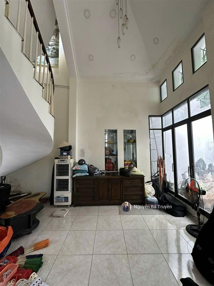 Bán nhà đường đề thám quận 1 ngay phố tây bùi viện, 7.2x 18m (cn 96.2m²) mua bán ngay tiện xây chdv