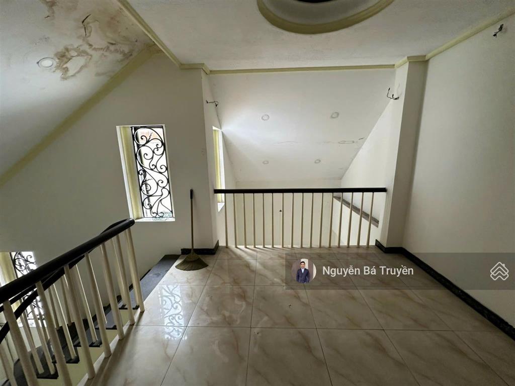 Bán nhà đường đề thám quận 1 ngay phố tây bùi viện, 7.2x 18m (cn 96.2m²) mua bán ngay tiện xây chdv