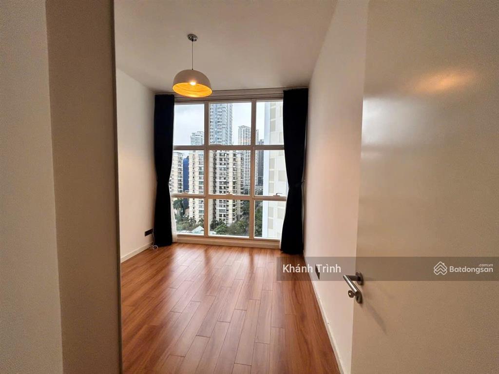 Bán nhanh cực phẩm 148m2 tầng trung view nội khu nhà mới đẹp. giá quá tốt 16 tỷ 5 bao trọn  sẵn sổ