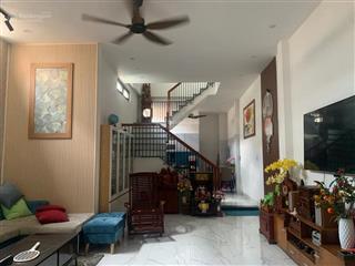 Chốt nhanh căn duy nhất  nhà 2 tầng đẹp lung linh trần quốc toản  view nhà thờ con gà