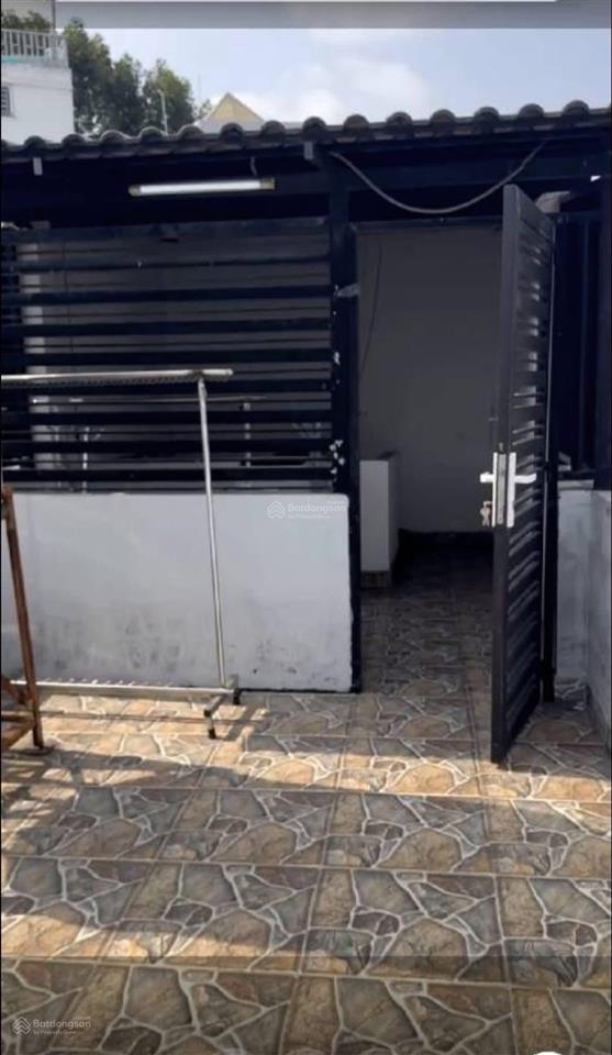 Đường 3/2  quận 11  35,9m2  5 tầng  hẻm 4m thông khu dân cư an ninh  giá 5.95 tỷ tl