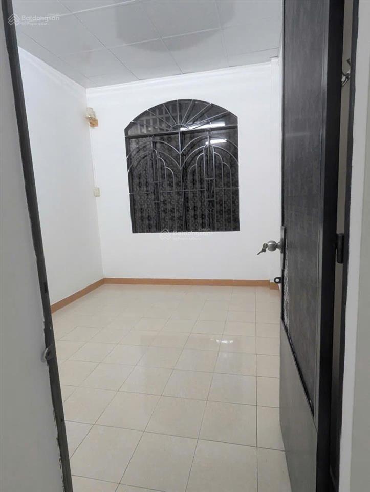 Bán nhà gác lửng hai mặt tiền hẻm phương sài  trung tâm nha trang