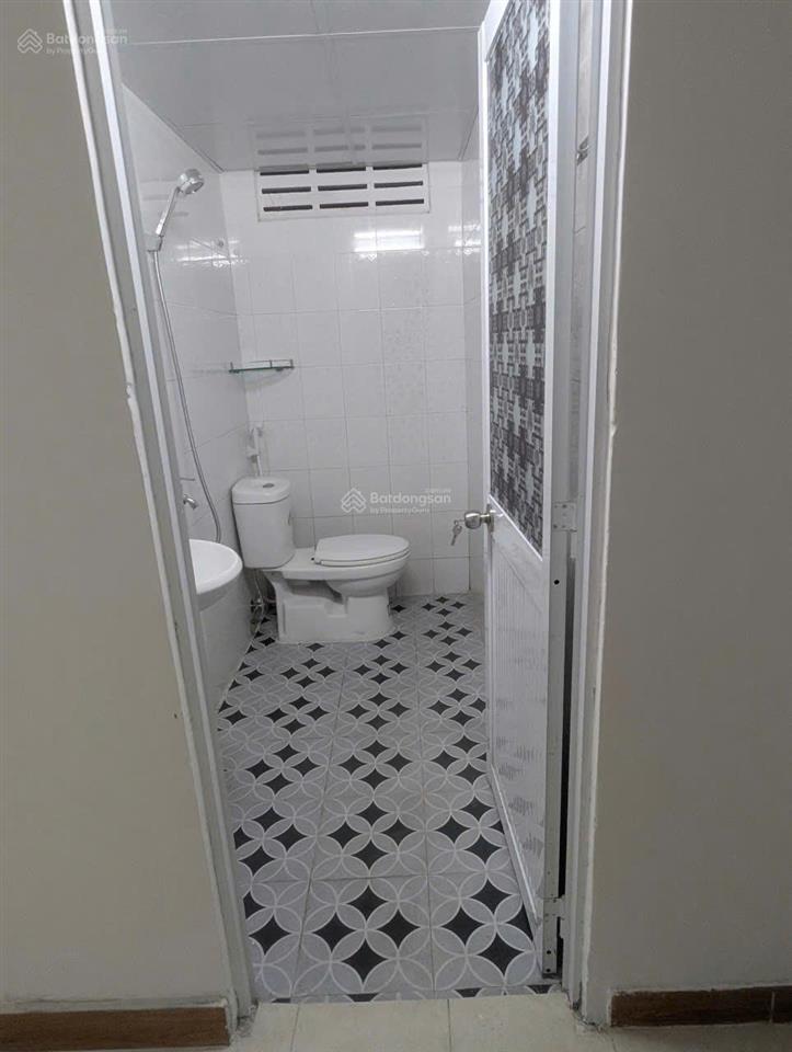 Bán nhà gác lửng hai mặt tiền hẻm phương sài  trung tâm nha trang