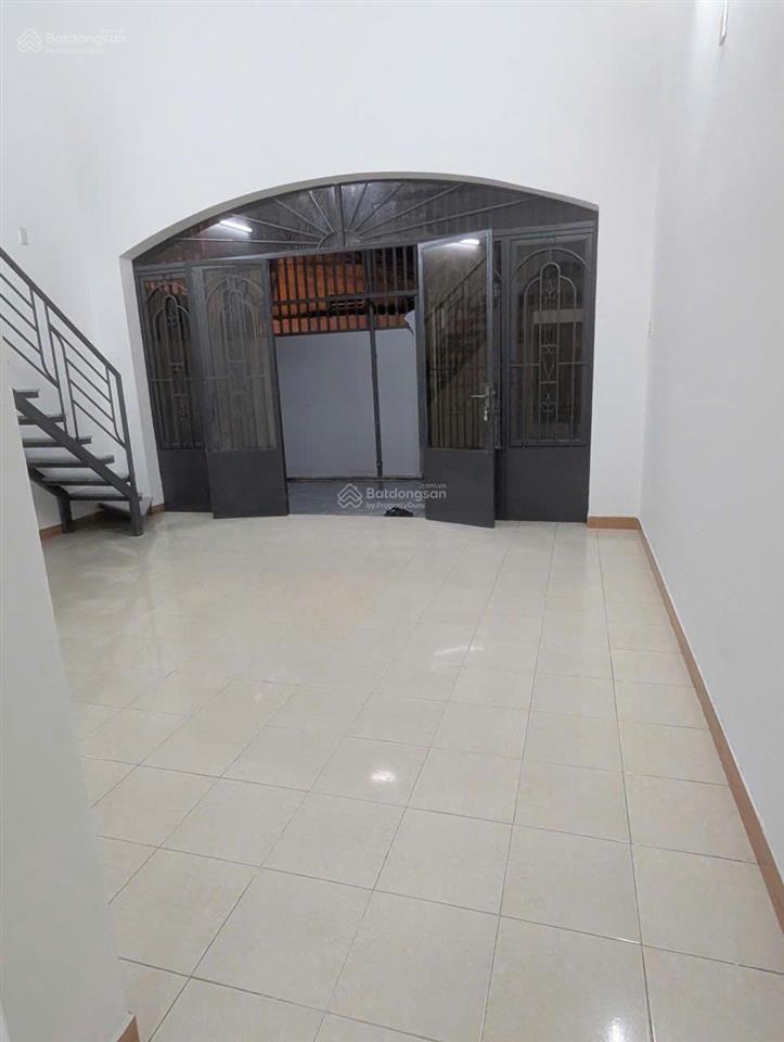 Bán nhà gác lửng hai mặt tiền hẻm phương sài  trung tâm nha trang