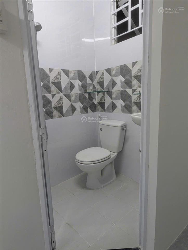 Bán nhà gác lửng hai mặt tiền hẻm phương sài  trung tâm nha trang