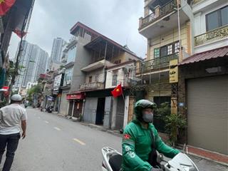 Mặt phố hoàng công chất  kinh doanh sầm uất