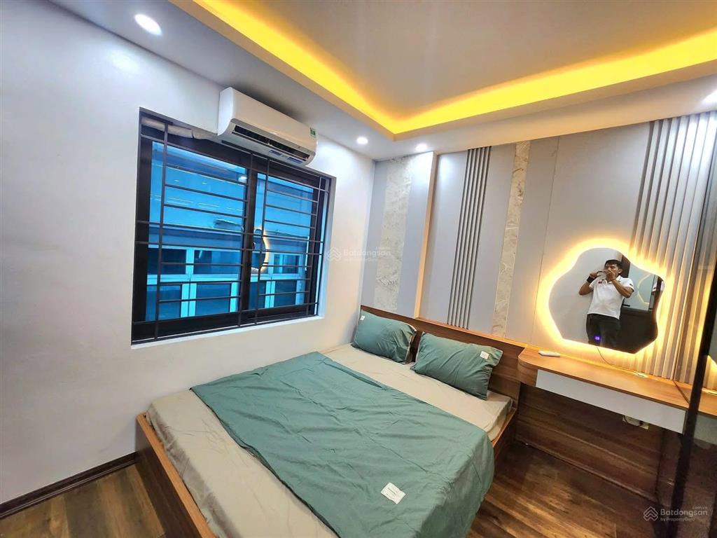 Bán nhà 686 kim giang 35m x 5 tầng mt 3,6m full nội thất ngõ thoáng đẹp giá 7,8 tỷ