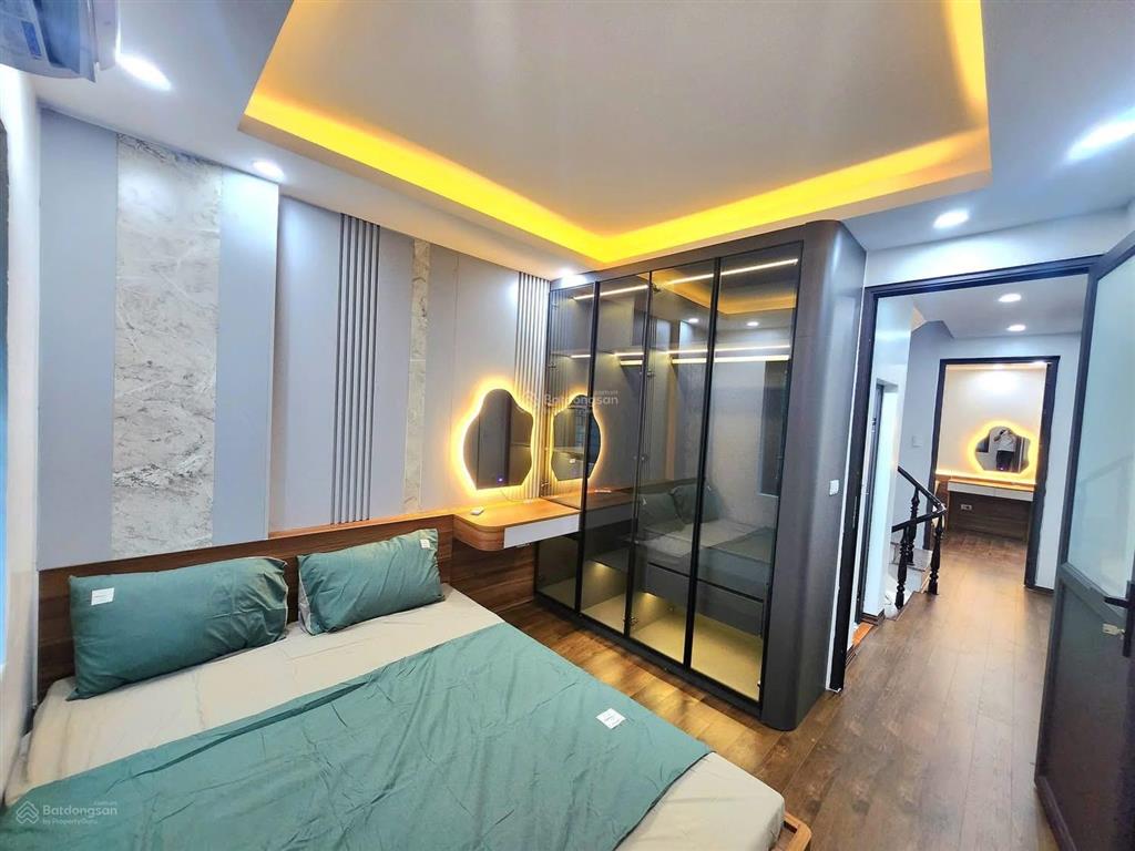 Bán nhà 686 kim giang 35m x 5 tầng mt 3,6m full nội thất ngõ thoáng đẹp giá 7,8 tỷ