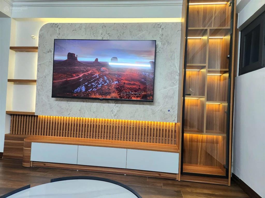 Bán nhà 686 kim giang 35m x 5 tầng mt 3,6m full nội thất ngõ thoáng đẹp giá 7,8 tỷ