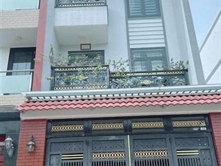 Bán nhà mt nội khu 8m nguyễn an khương, quận 5. giá 6 tỷ 880/ngang 4,5  cn 67,5m2. gần võ văn kiệt