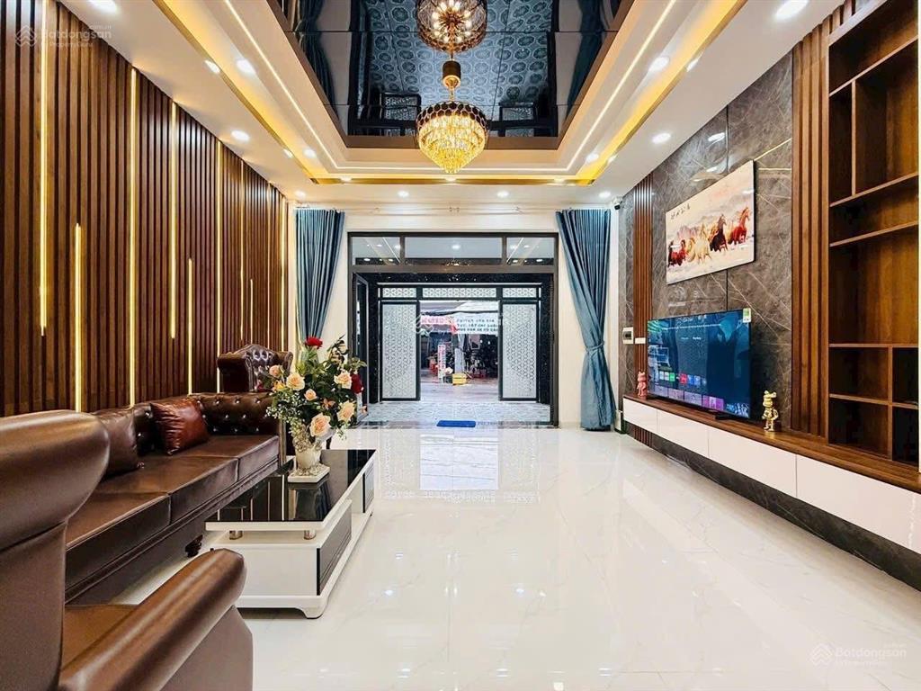 Lên sóng siêu phẩm nhà đường phan huy thực p. tân quy quận 7 giá 4tỷ680/62,5m2 (5x12,5m) nhà 3 lầu