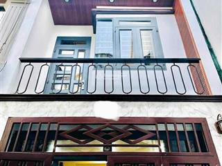 Cô năm cần bán nhà đường lê thị hồng p1 gò vấp giá 4tỷ590/55m2(5x11m) sổ sẵn, pháp lý chuẩn, hẻm 6m