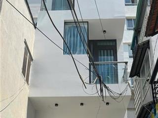 Nhà đẹp bến vân đồn phường 2 46,8x3,8x3 tầng hxh giá chỉ 5tỷ199