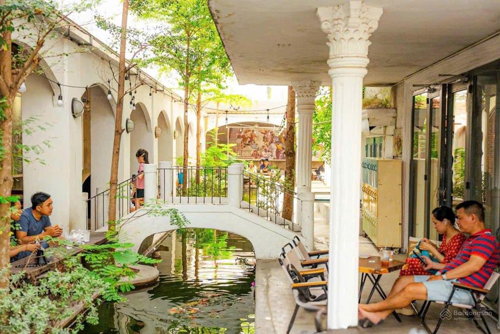 Bán 915m2 đất odt tặng biệt thự gần emart vincom phan văn trị