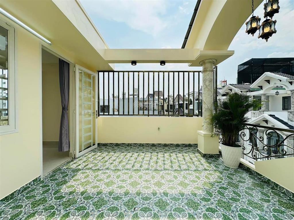 Sắp đi nước ngoài cần bán lại nhà nguyễn văn quá  quận 12 / 62,2m2 / 3 tỷ 790 (sổ hồng riêng)