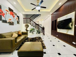 Bán nhà đang cho thuê 16 triệu tại thân nhân trung  tân bình / 64,4m2 / 4 tỷ 260 (sổ hồng riêng)